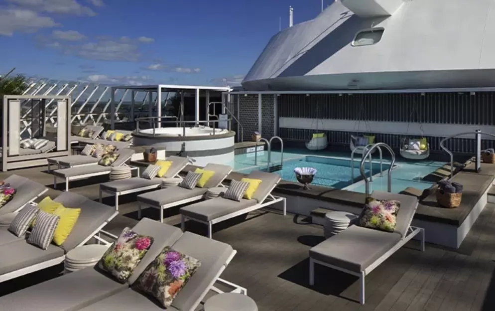 Celebrity Cruises The Retreat Pool Bar.jpg